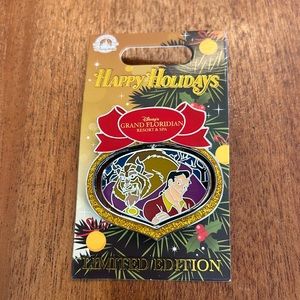 2022 Disney Parks Happy Holidays Grand Floridian Resort Pin Beauty & The Beast.
